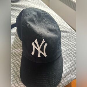Ny yankees hat for girl